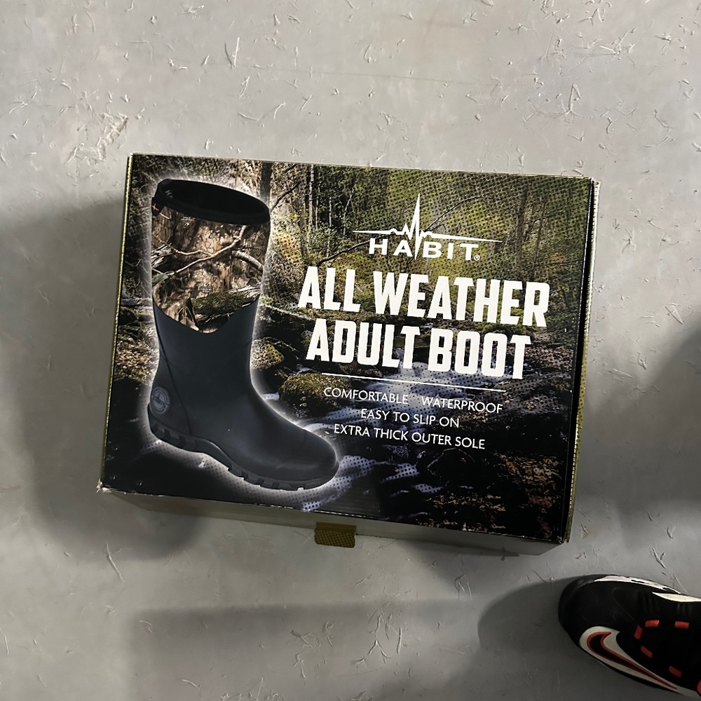 Habit all weather adult boots